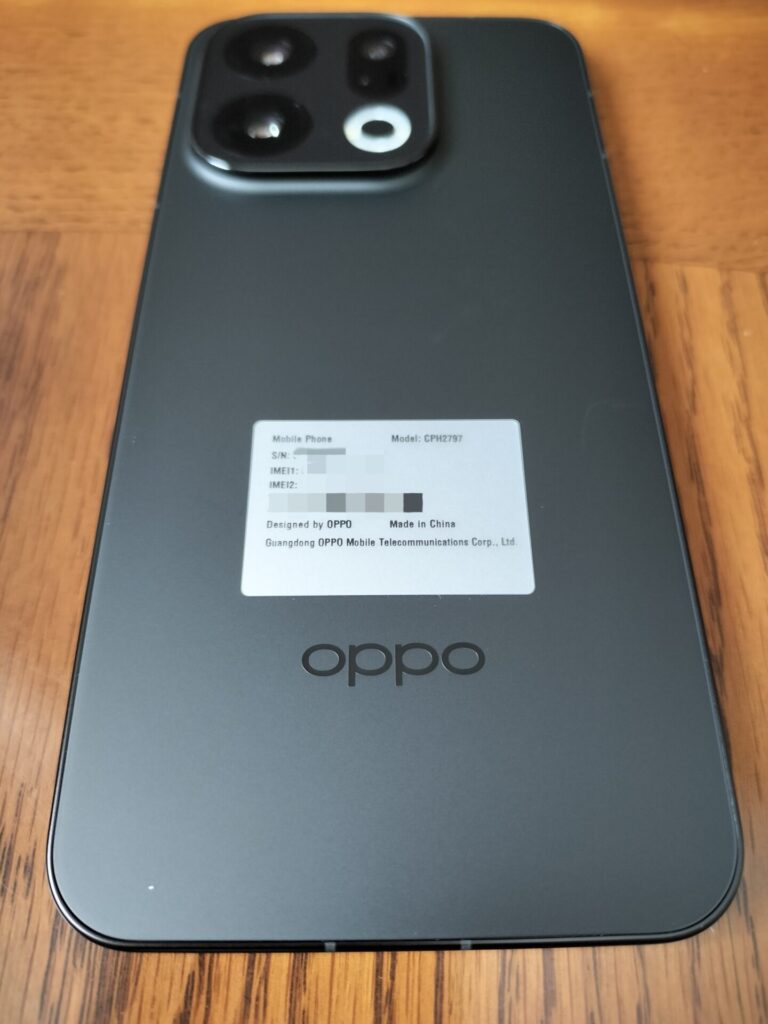 OPPO Find X9の本体背面